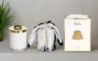 HCG32 | NEW - HERRINGBONE CANDLE WITH SCARF - White & Gold - Prosecco